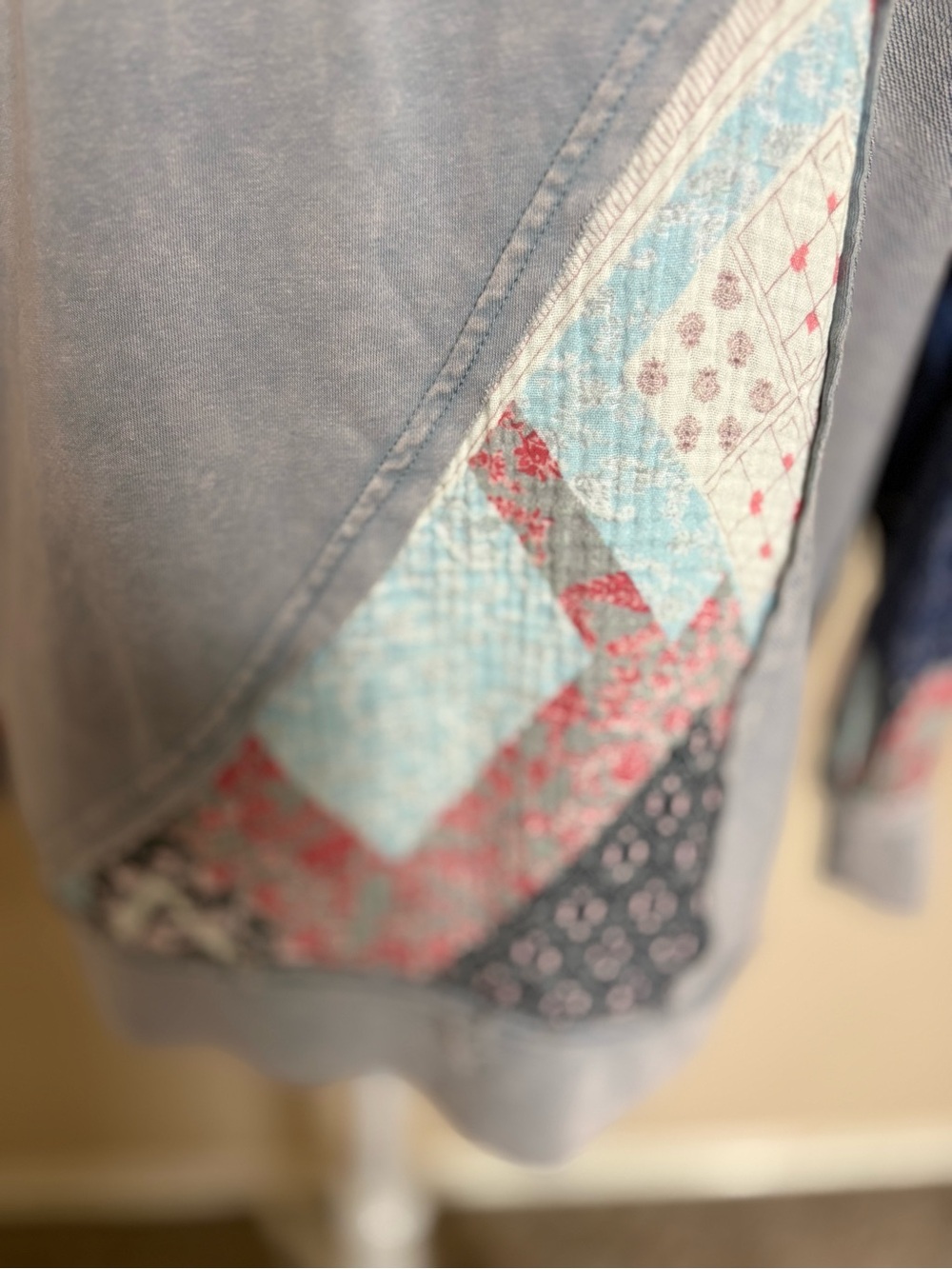 gimmicks by BKE Patchwork Gray Hoodie with Multicolor Accents Size Medium - Picture 10 of 13